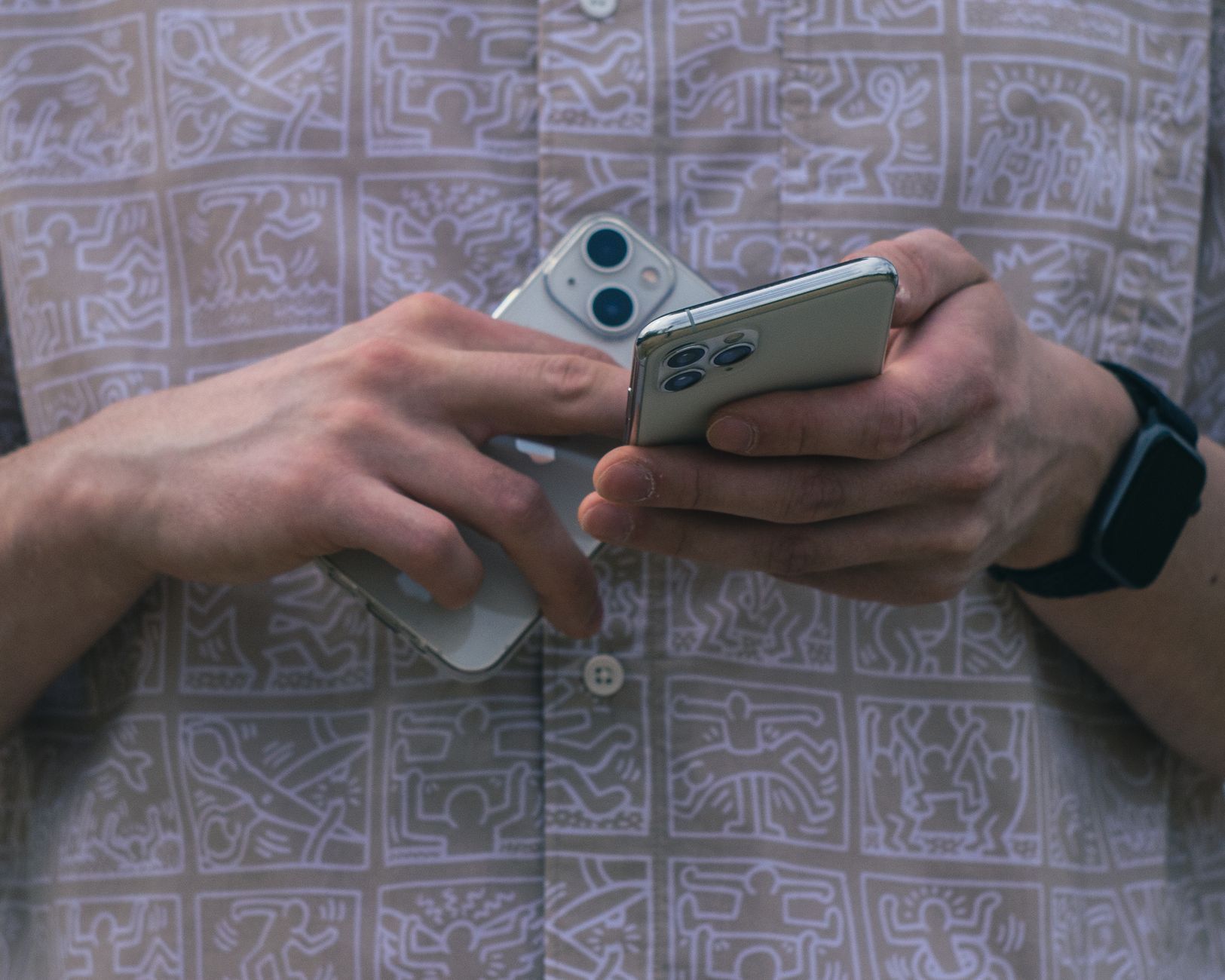 iPhone Duo preorders
